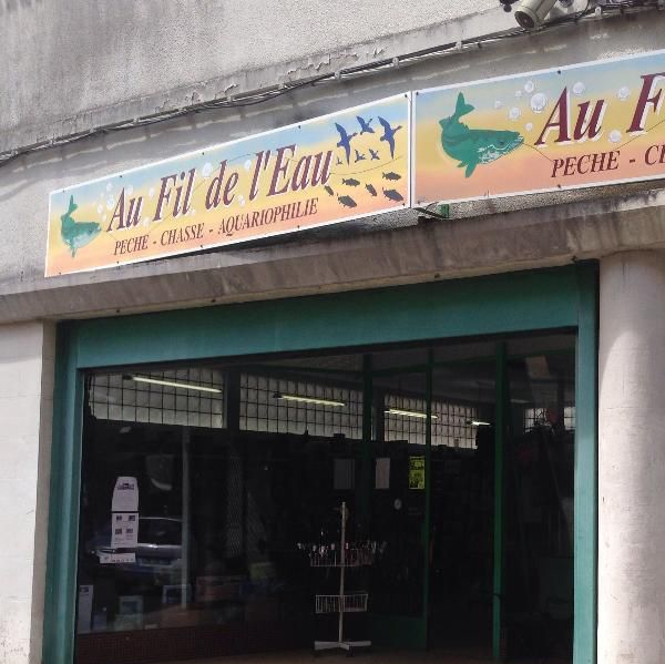 AU FIL DE L'EAU